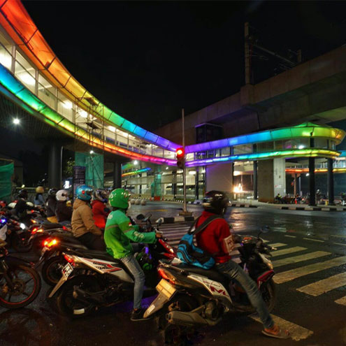 Indonesian transit skybridge